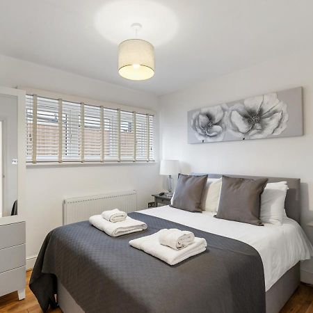 Two Bed Flat In Bush Hill Park Διαμέρισμα Enfield Εξωτερικό φωτογραφία